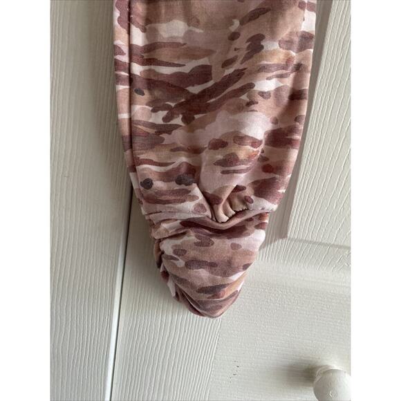 Tahari Sport Women's Small Pink Camo Athletic Jogger Pants Casual - Picture 4 of 6
